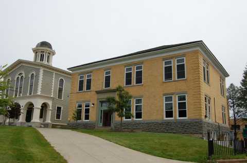 Bicknell Hall