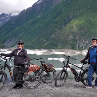 Valdez Stay and Play