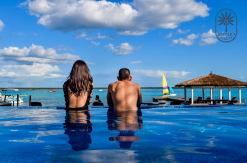 Piscina infinita