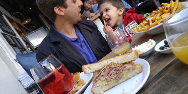 father-and-son-eating-in-toronto