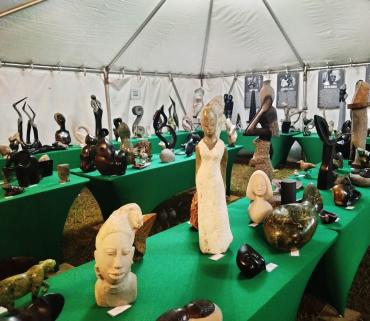 Treasures Galore in the Zimsculpt Market