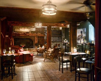 Table 1837 dining room