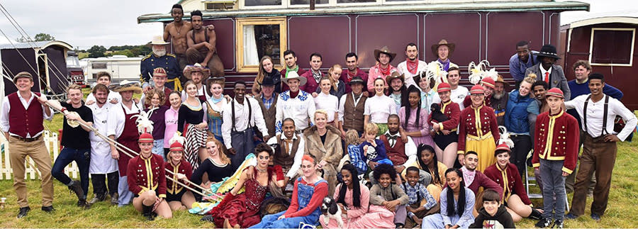 Giffords Circus