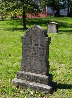 Headstone written entirely in Greek in Old Gray Cemetery in Knoxville, TN