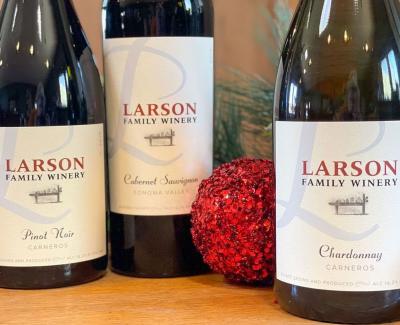LarsonFamilyWinery_GoldMedalTrio_SonomaValley