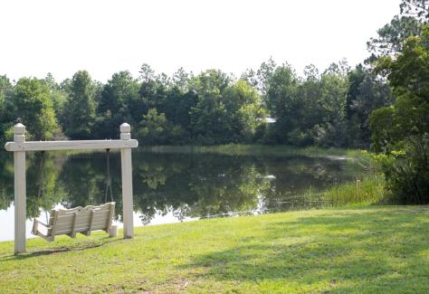 Mirror Lake Park Bench TDA