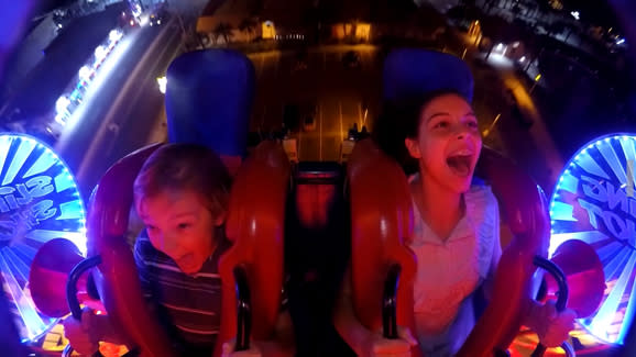 Slingshot thrill ride at Screamers Park Daytona Beach