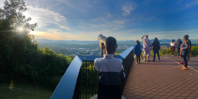 Roanoke Star & Mill Mountain Overlook - Roanoke, VA