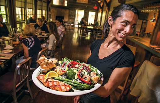 Huisache Grill