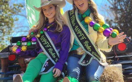 mardi gras parade covington la