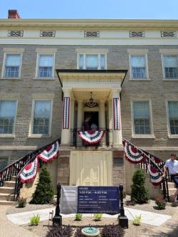 Follett House entry