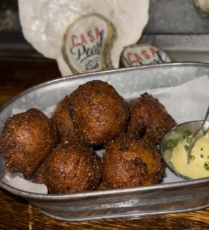 Casa Pearl - Hush Puppies