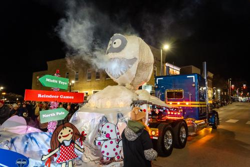 Broadwind Lakeshore Holiday Parade 2023