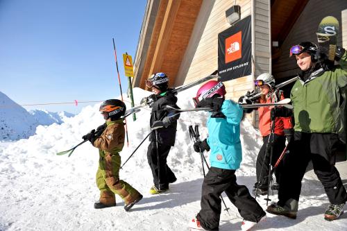 Family Skiing at Alyeska Resort