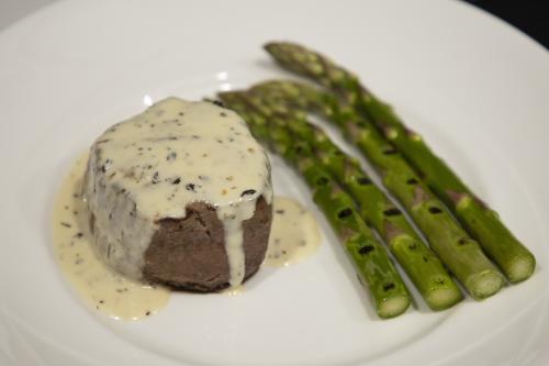 AJ's Steak De Burgo
