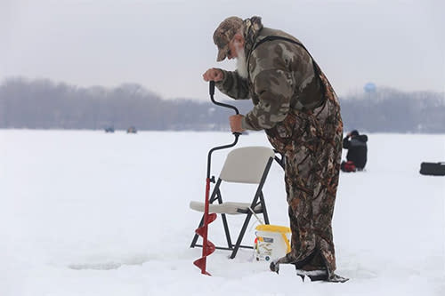 Ice fishing 2