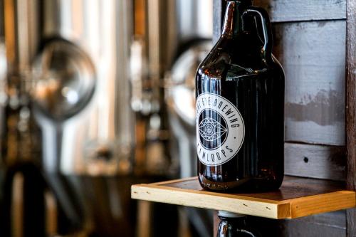 bright eye growler