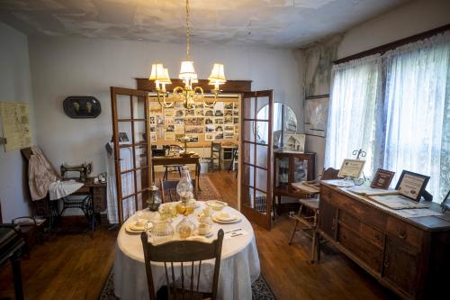 Old Quindaro Museum Inside