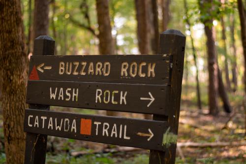 Latta Nature Preserve Buzzard Rock Trail
