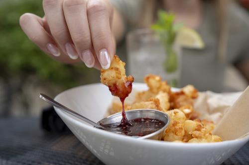 cheese curds at Courthouse Pub in Manitowoc