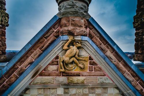 Courthouse Square monkey