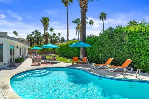 Chateau, a Poolside Palm Springs vacation rental, outdoor pool