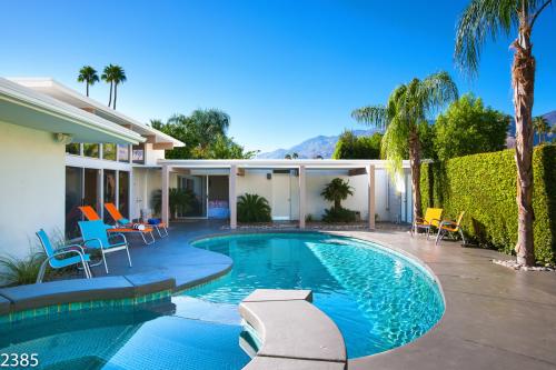 Collins Hideaway, Natural Retreats vacation rentals, outdoor pool