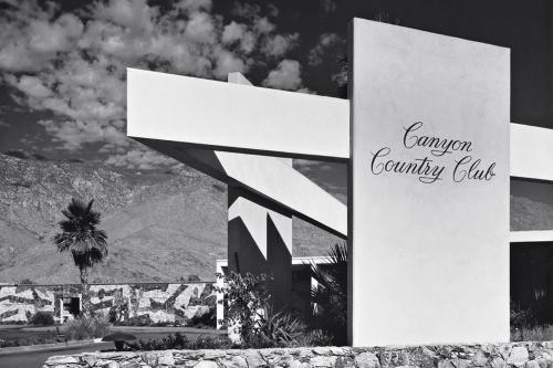 Canyon Country Club, Clubhouse, design by architect Donald Wexler