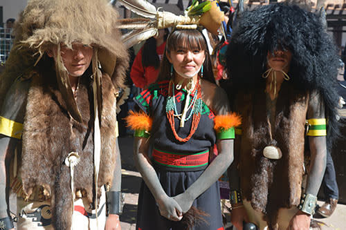 6321-pueblo_children_dancers