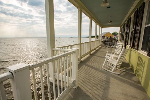 Porches of Fontainebleau State Park Cabins, Mandeville, Lake Pontchartrain
