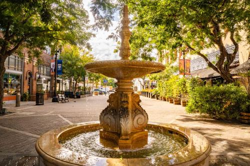Chiarini Fountain in Santa Ana