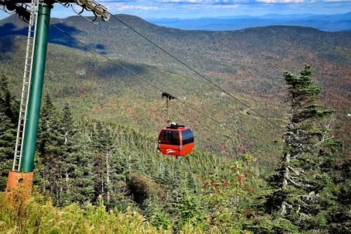 Stowe cable car