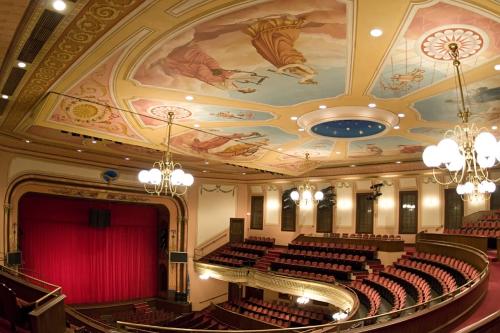 Grand Opera House Ceiling