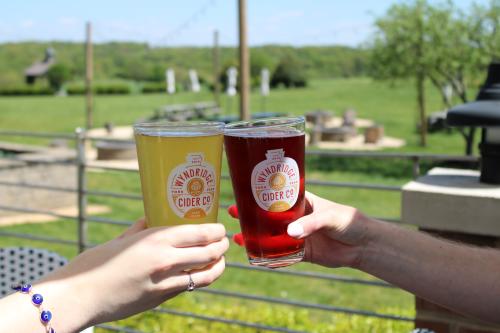 Wyndridge Cider toasting glasses