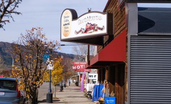 Grand Mountain Trading Co.