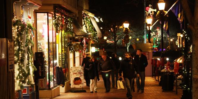 Sip, Eat, & Shop at Midnight Madness