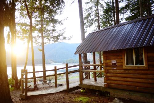 Cabin in Southern Oregon