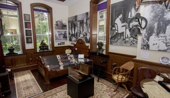 Twain study table 2025