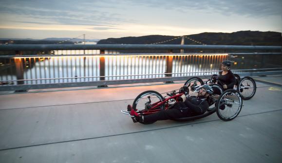 Hancyclists on the Walwkay Hancyclists on the Walwkay