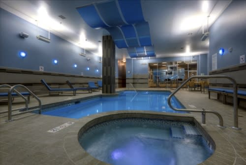 Holiday Inn Downtown pool