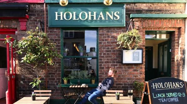 Holohan's Pantry Exterior