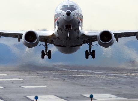 American Airlines at Lansing Regional International Airport
