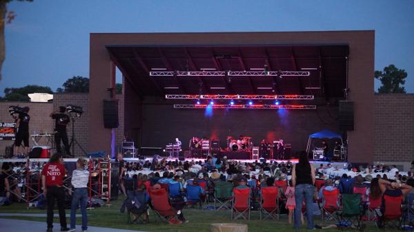 Las Colonias Amphitheater
