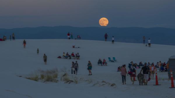 ONLY FOR 5 COOL FACTS USE White Sands 3