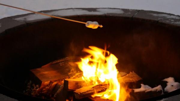 Campfire roasted marshmallows