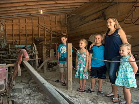 Tobacco Farm Life Museum