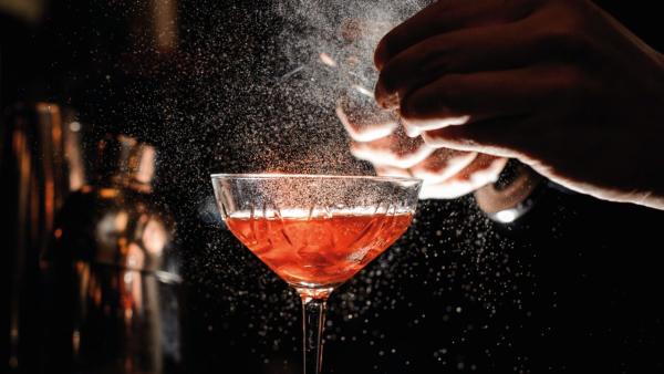 Cocktail Masterclass Angel & Two Bibles