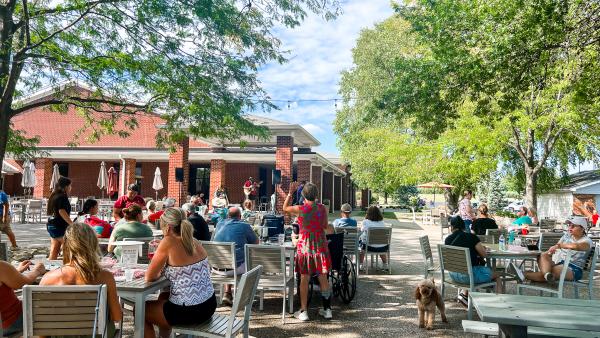 Live Music on the Patio Huber's