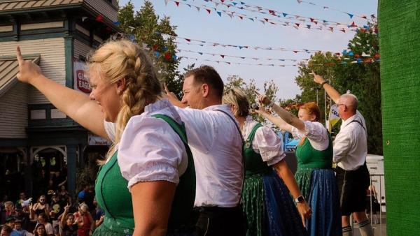 Oktoberfest Entertainment