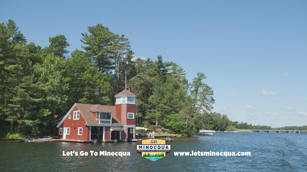 Lets minocqua wallpaper- boathouse